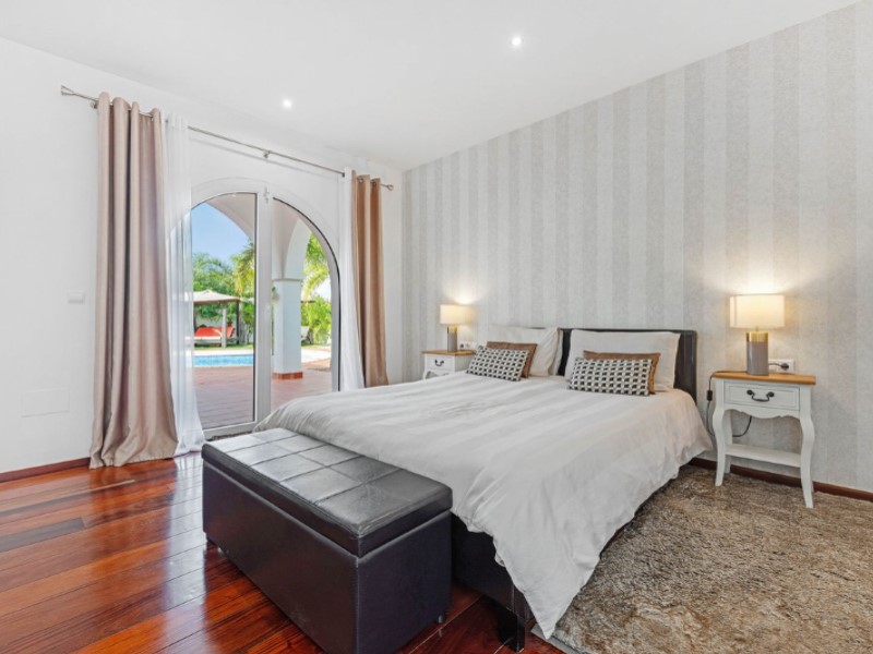 6 Bedrooms - Busot — 10/57