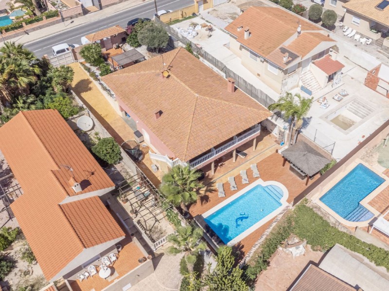 5 Bedrooms - Busot — 41/47