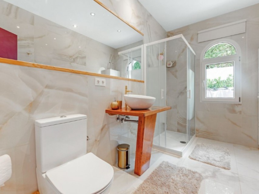 6 Bedrooms - Busot — 27/57