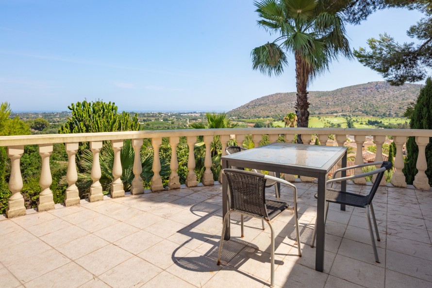 4 Bedrooms - — 14/33