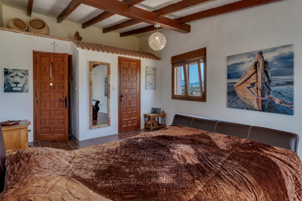 4 Bedrooms - Teulada — 28/38