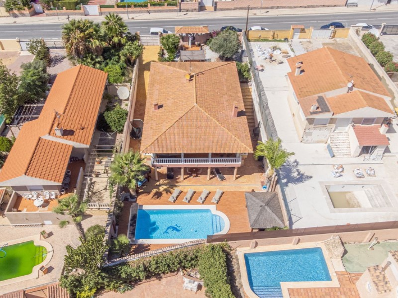 5 Bedrooms - Busot — 39/47