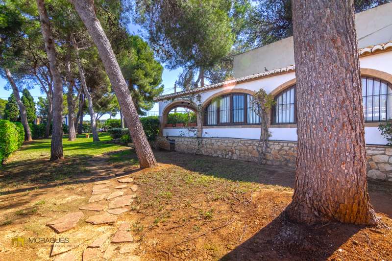5 Spalni - Jávea - Xàbia — 18/20