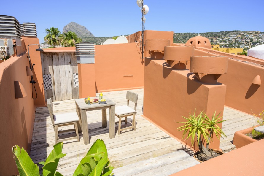 3 Bedrooms - — 31/31