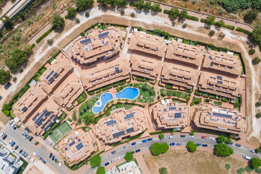 2 Bedrooms - — 25/25