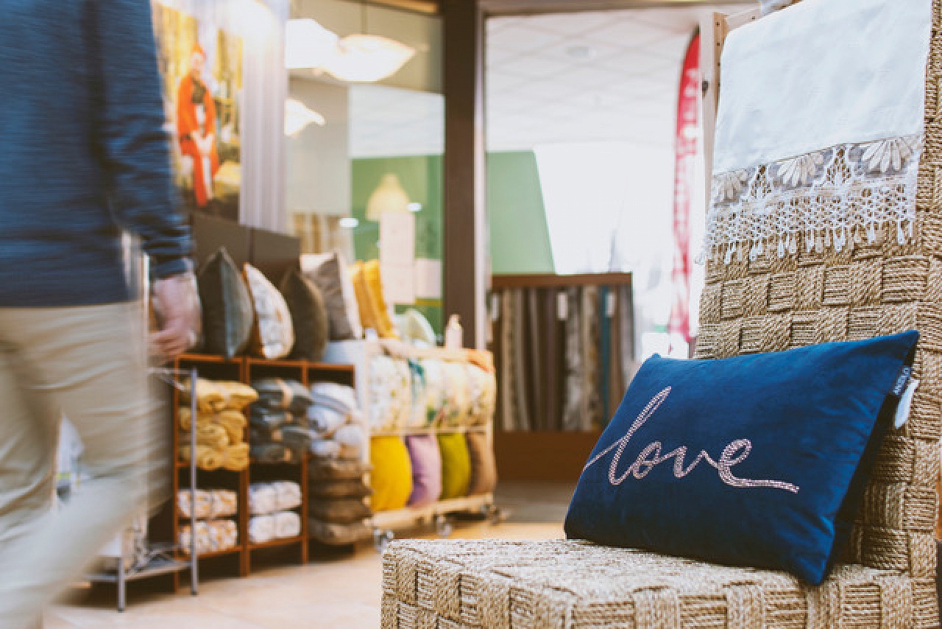 Coussins dans la boutique de Jávea