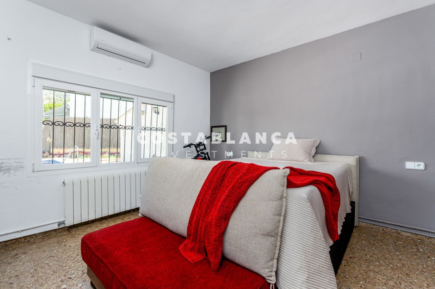 3 Dormitorios - Albir — 10/31