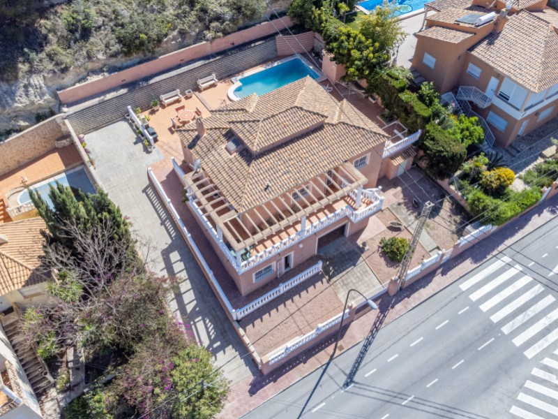 4 Bedrooms - El Campello — 16/48