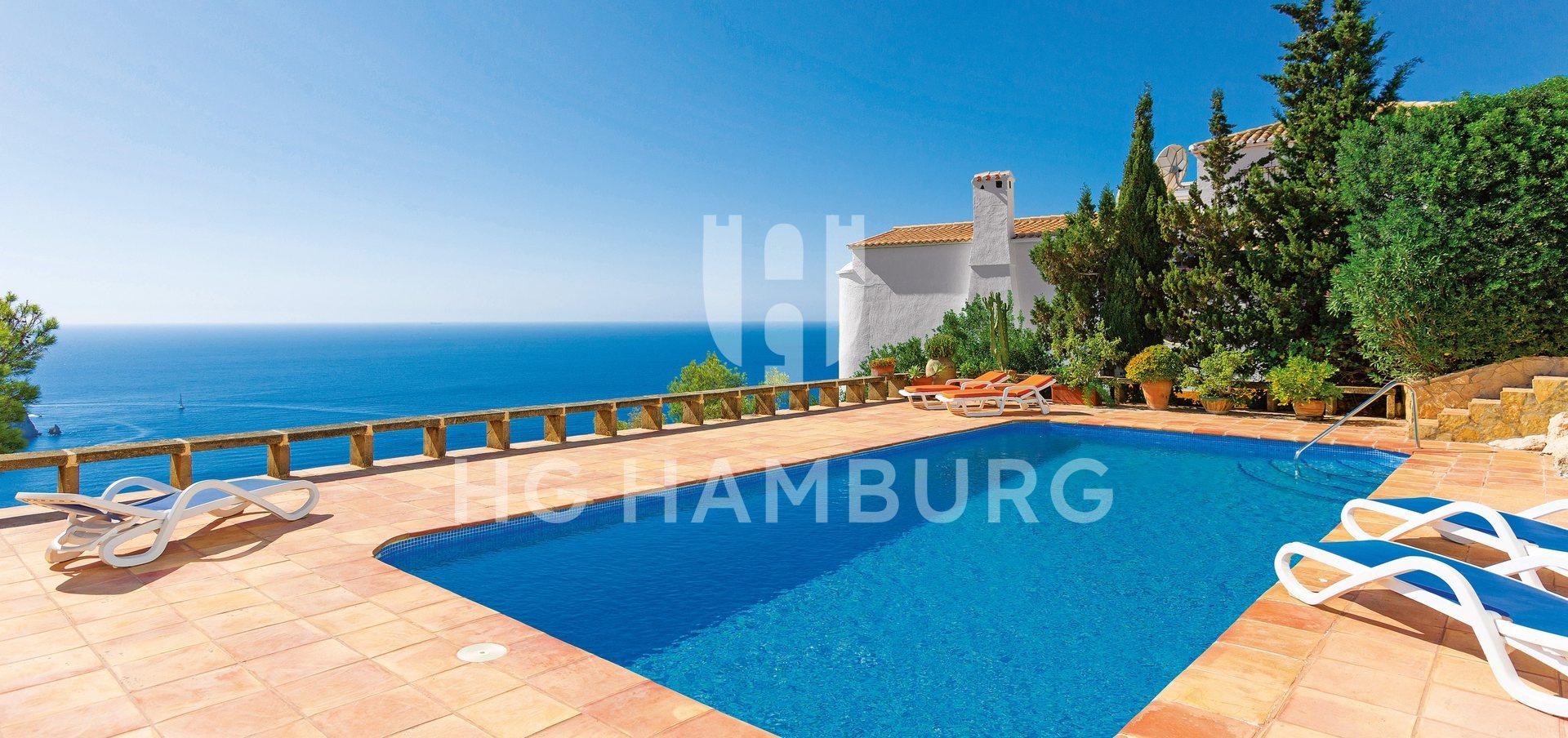 Sea-view villa near La Granadella, Jávea (issue 312)