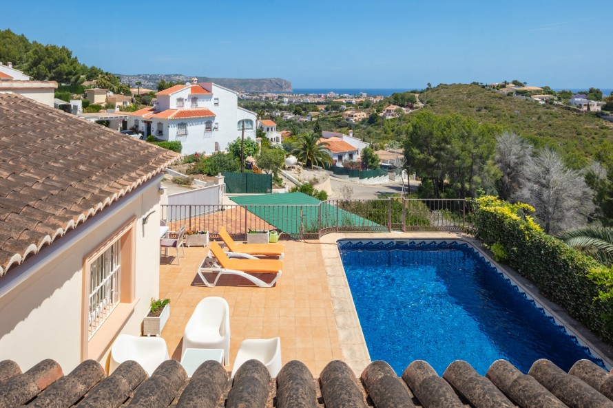 4 Bedrooms - — 29/36