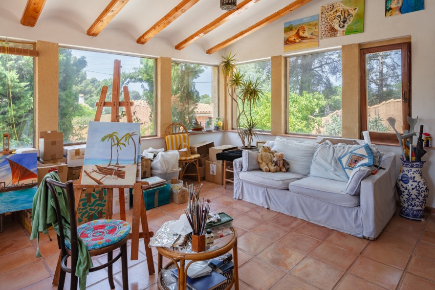 4 Bedrooms - — 4/36