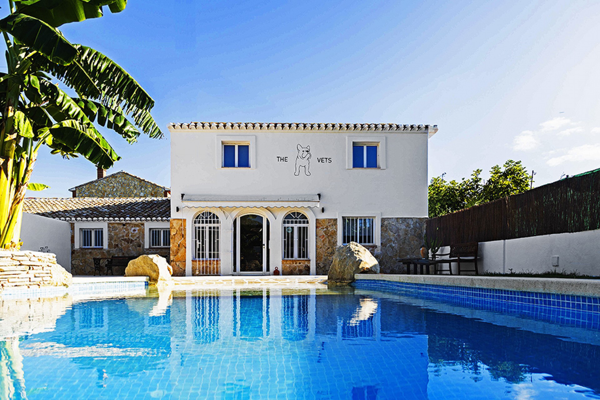Die Tierklinik The Vets mit Pool in Jávea