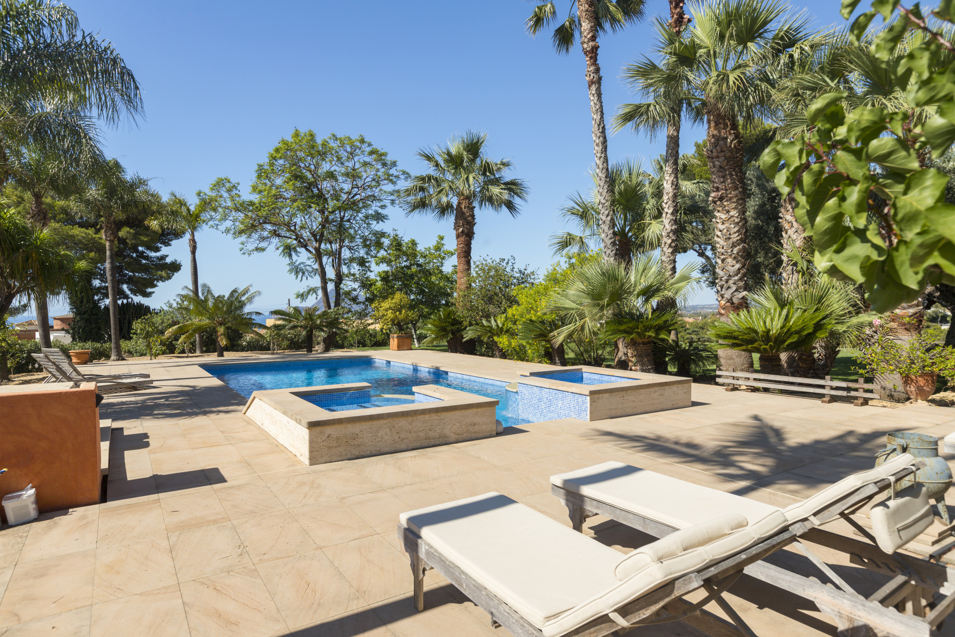 6 Bedrooms - Altea — 21/25