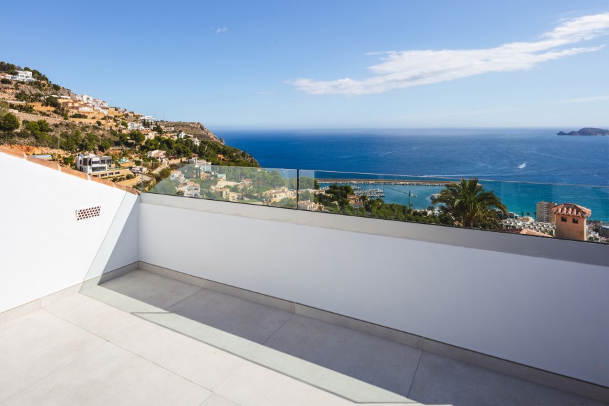 6 Bedrooms - — 19/31