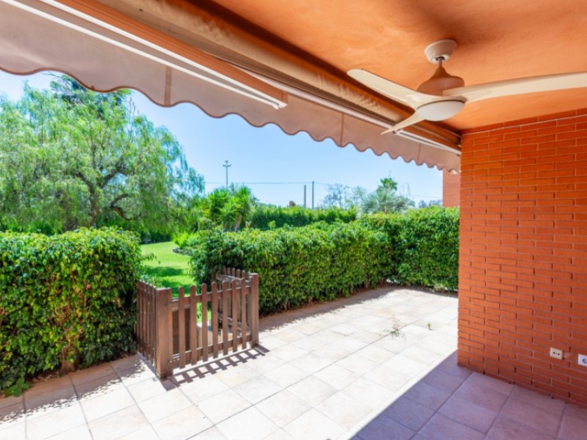 4 Bedrooms - Alicante / Alacant — 7/39