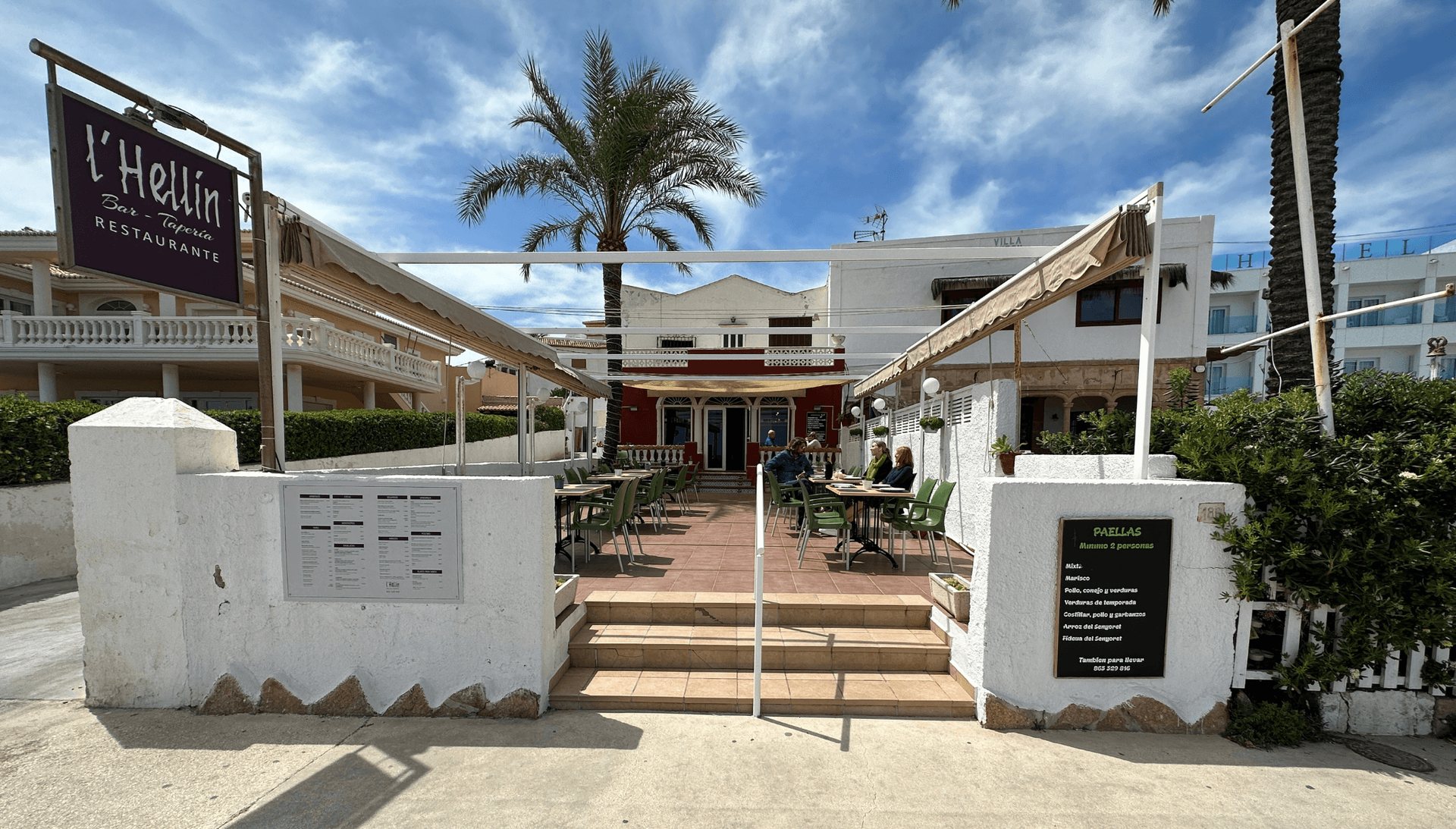 L'entrée du restaurant