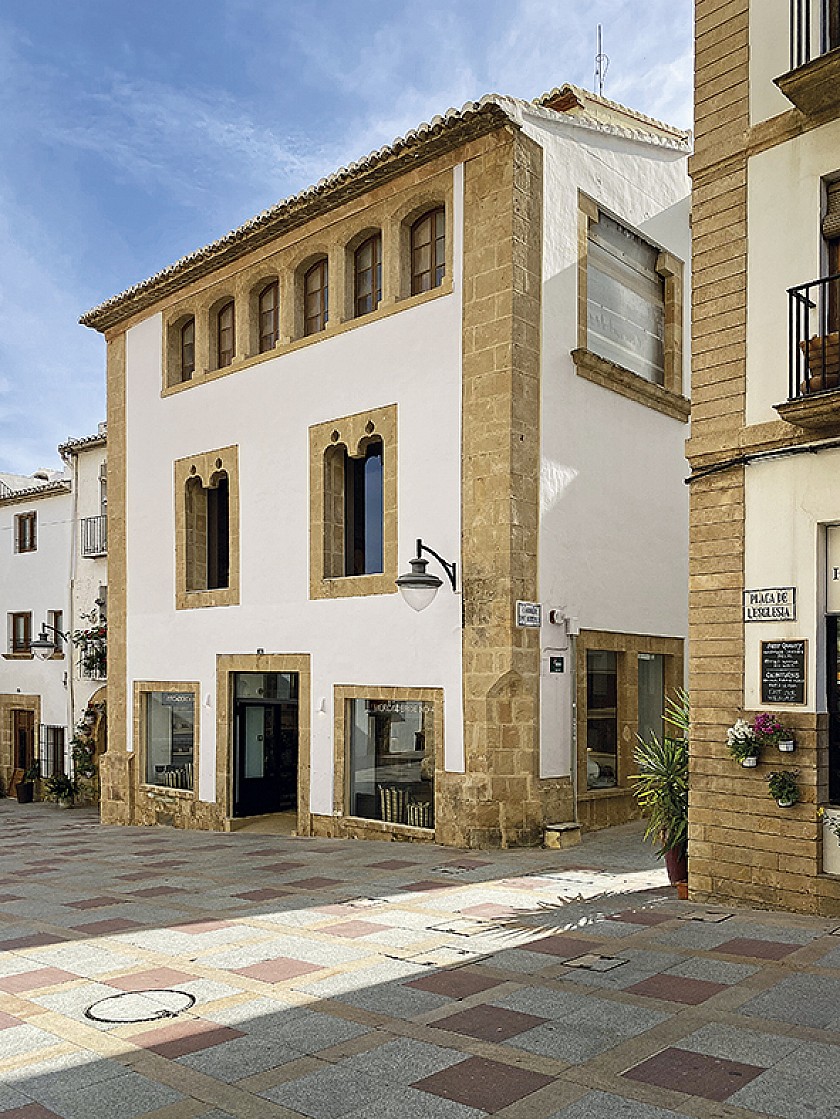 MERCADER DE INDIAS - Apertura del nuevo showroom en Jávea