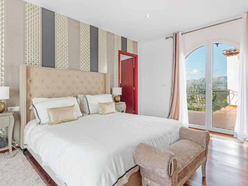 6 Bedrooms - Busot — 14/57