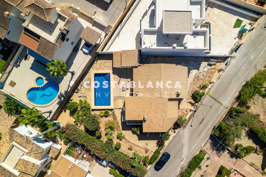 3 Dormitorios - Albir — 25/31