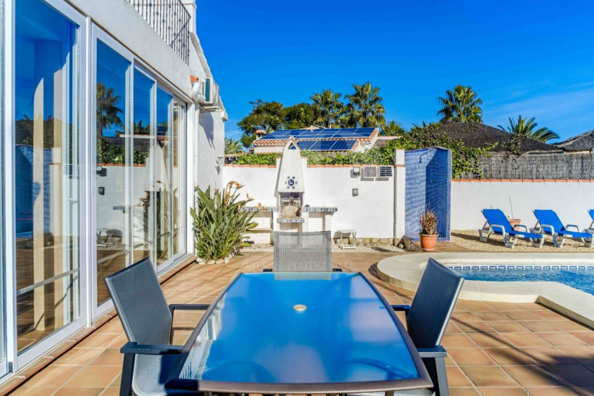 4 Bedrooms - Jávea — 8/37